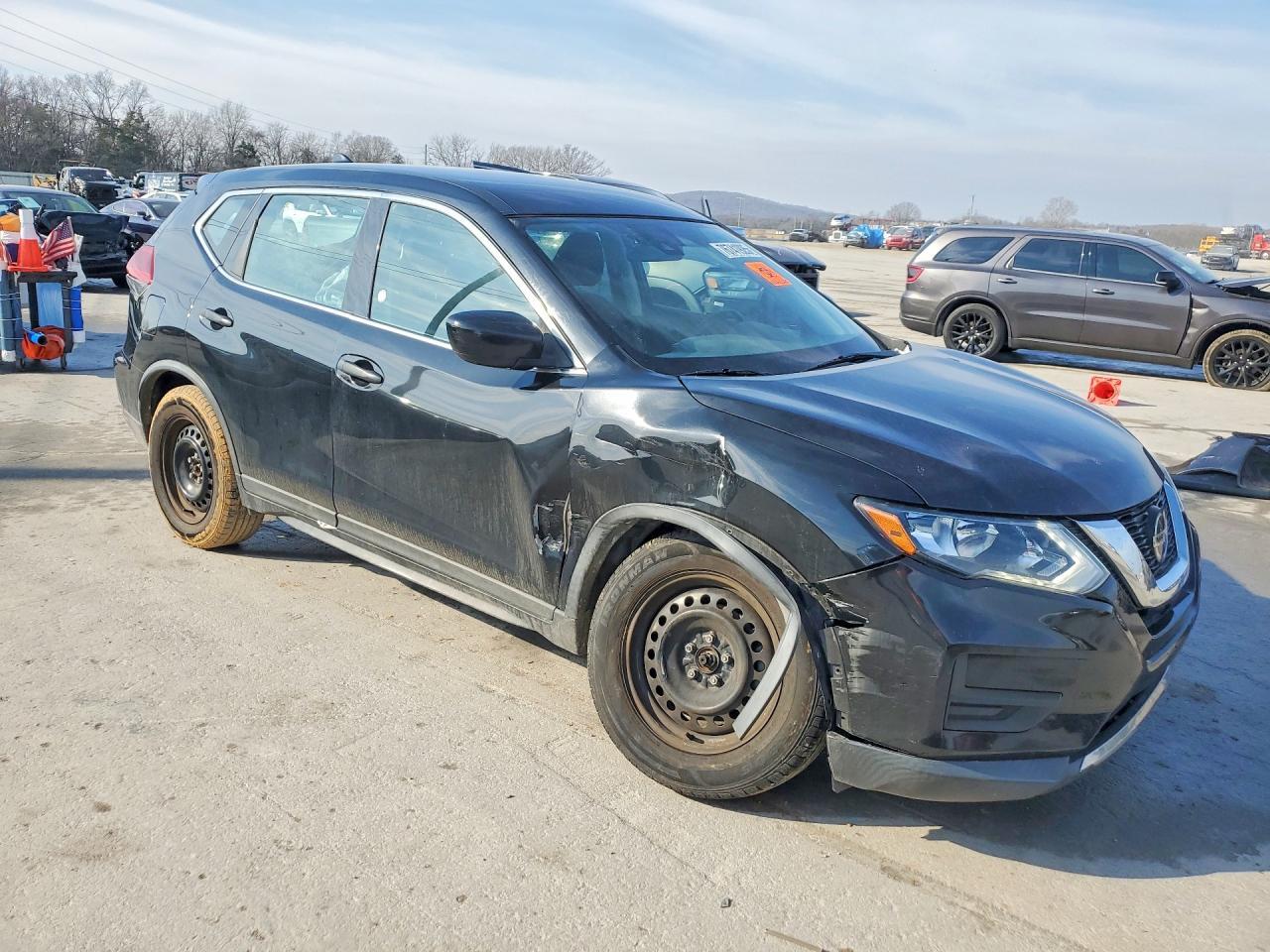 2019 Niss Rogue S - Image 4