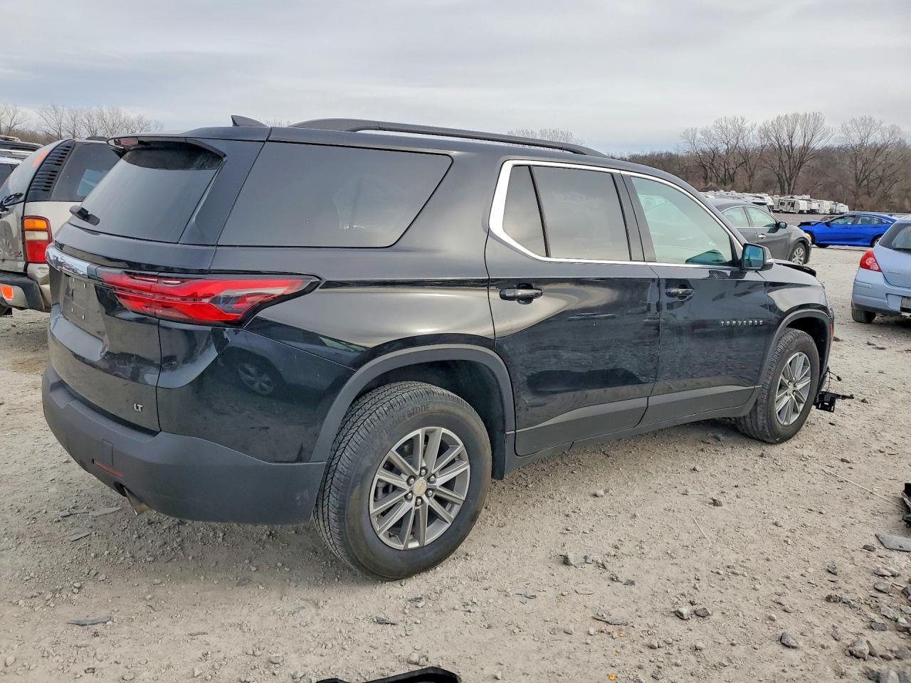 2023 Chevrolet Traverse Lt - Фото 3
