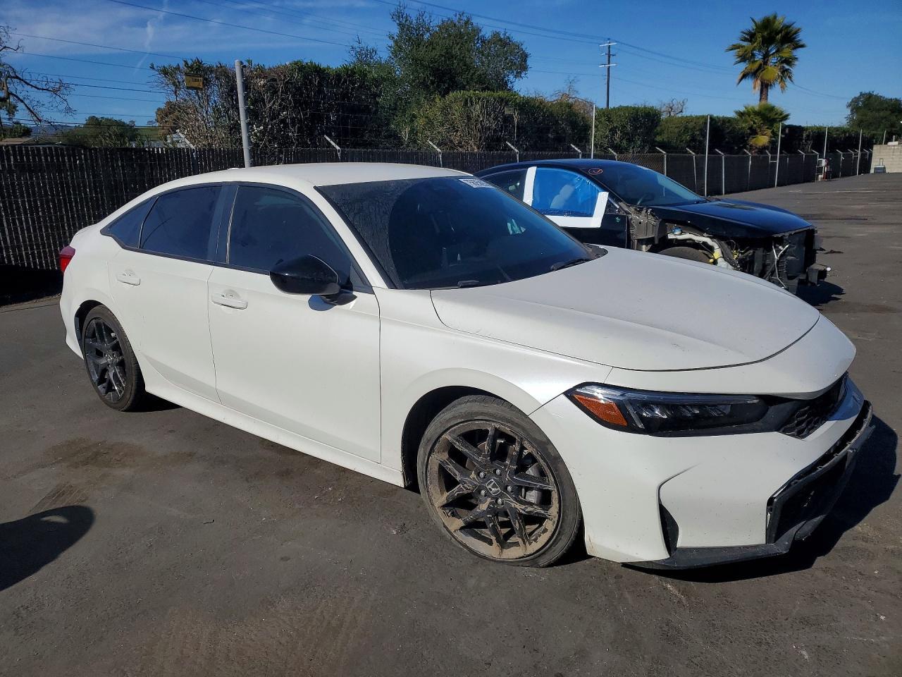 2025 Honda Civic Sport - Фото 4