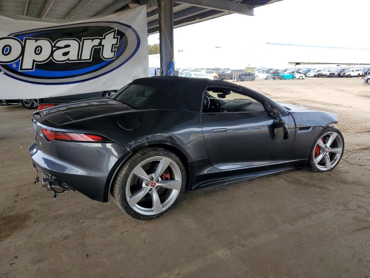 2018 Jaguar F-Type R - Фото 3