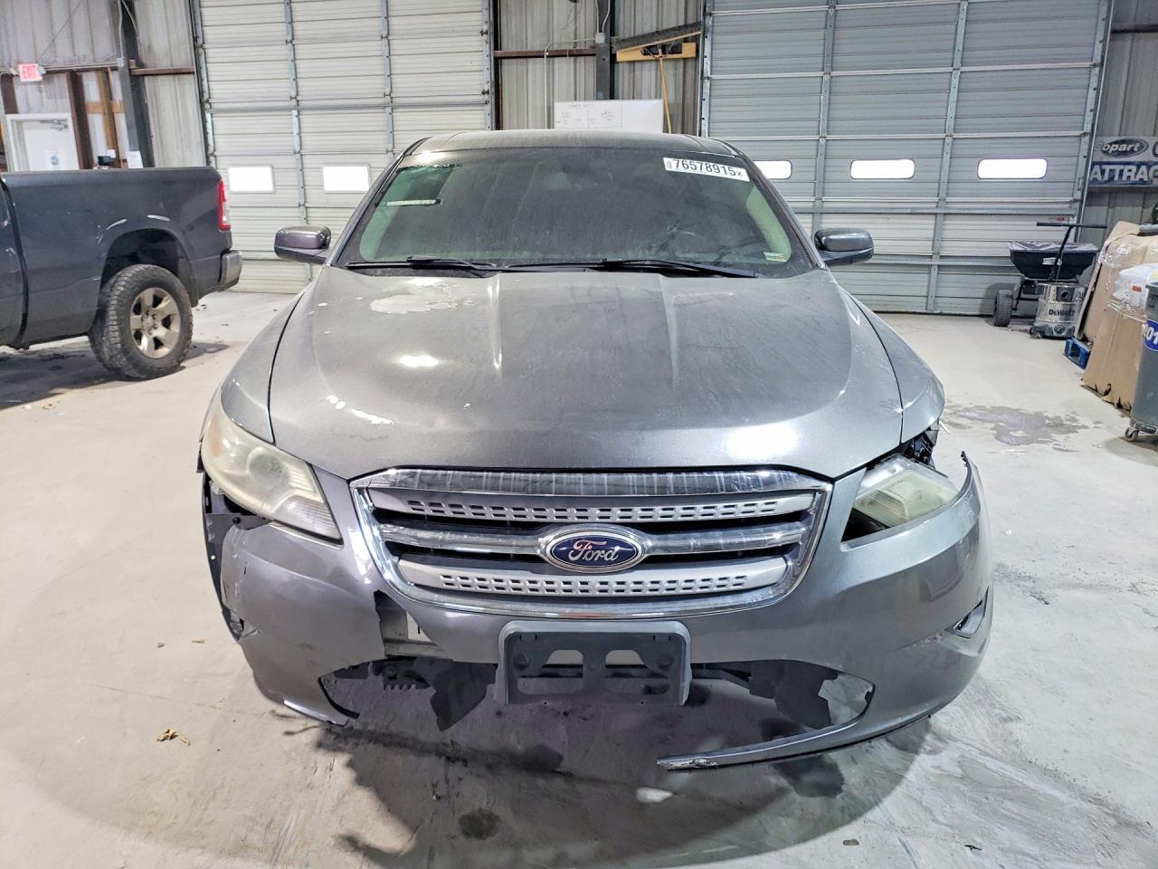 2011 Ford Taurus Sel - Image 5
