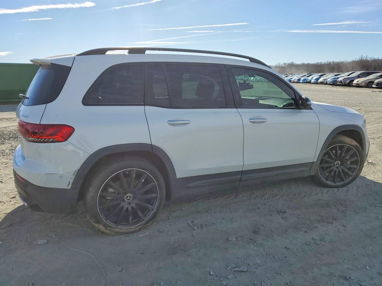 2023 Mercedes-Benz Glb 250 4Matic - Фото 3