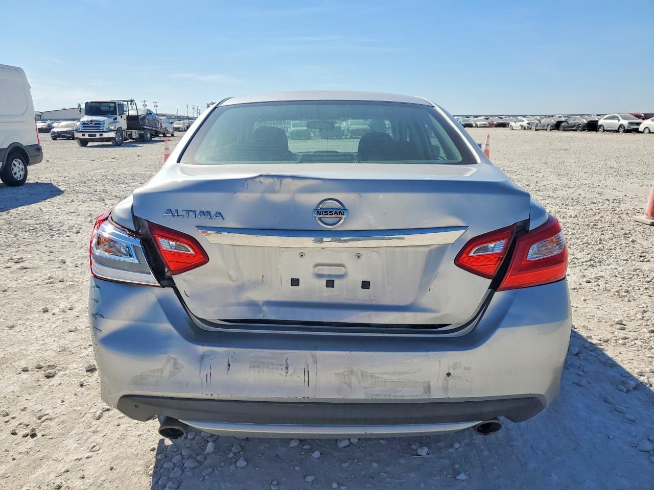 2016 Nissan Altima 2.5 S - Фото 6
