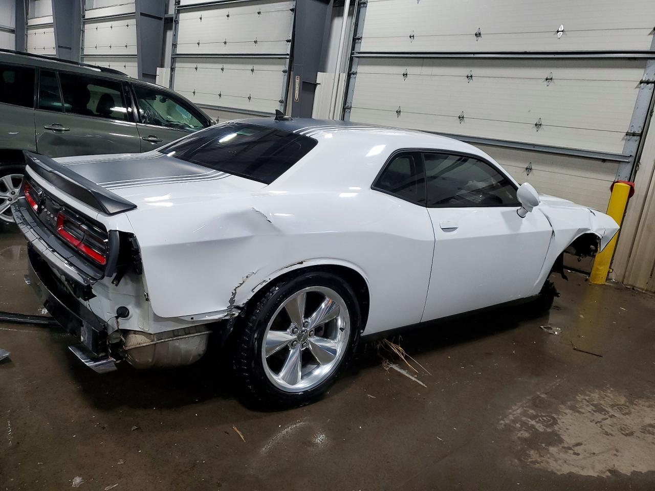 2015 Dodge Challenger Sxt Plus - Фото 3