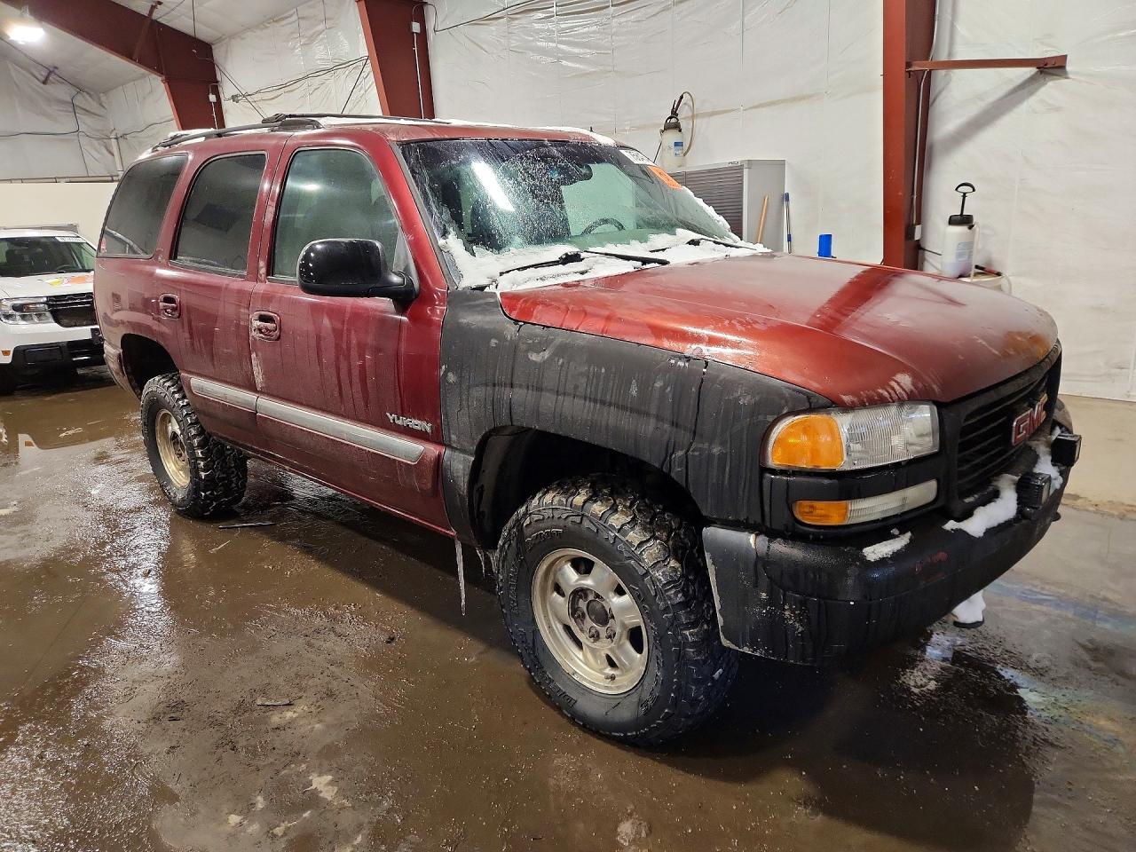 2002 GMC Yukon - Image 4