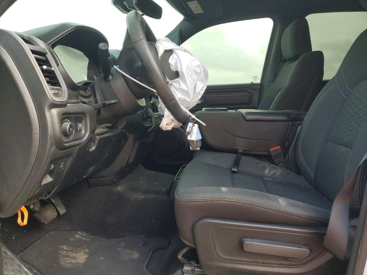 2025 Ram 1500 Tradesman - Image 7