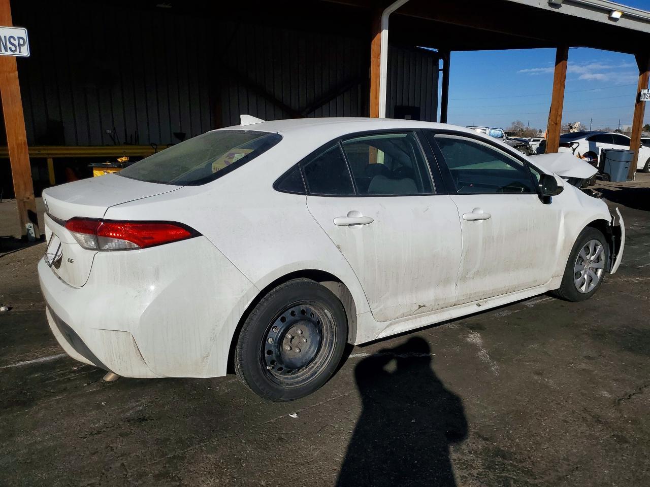2022 Toyota Corolla Le - Фото 3