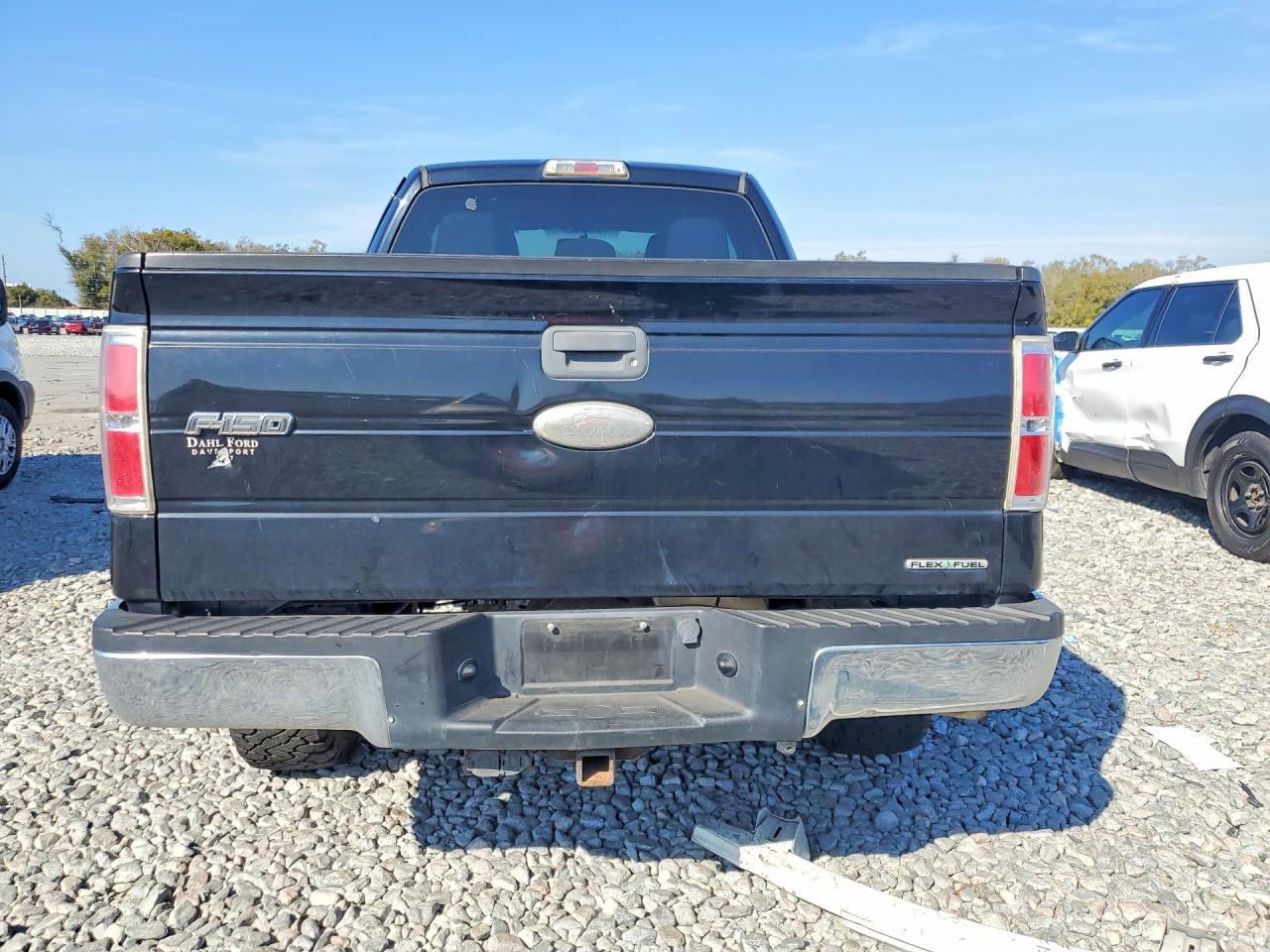 2011 Ford F150 Super Cab - Image 6