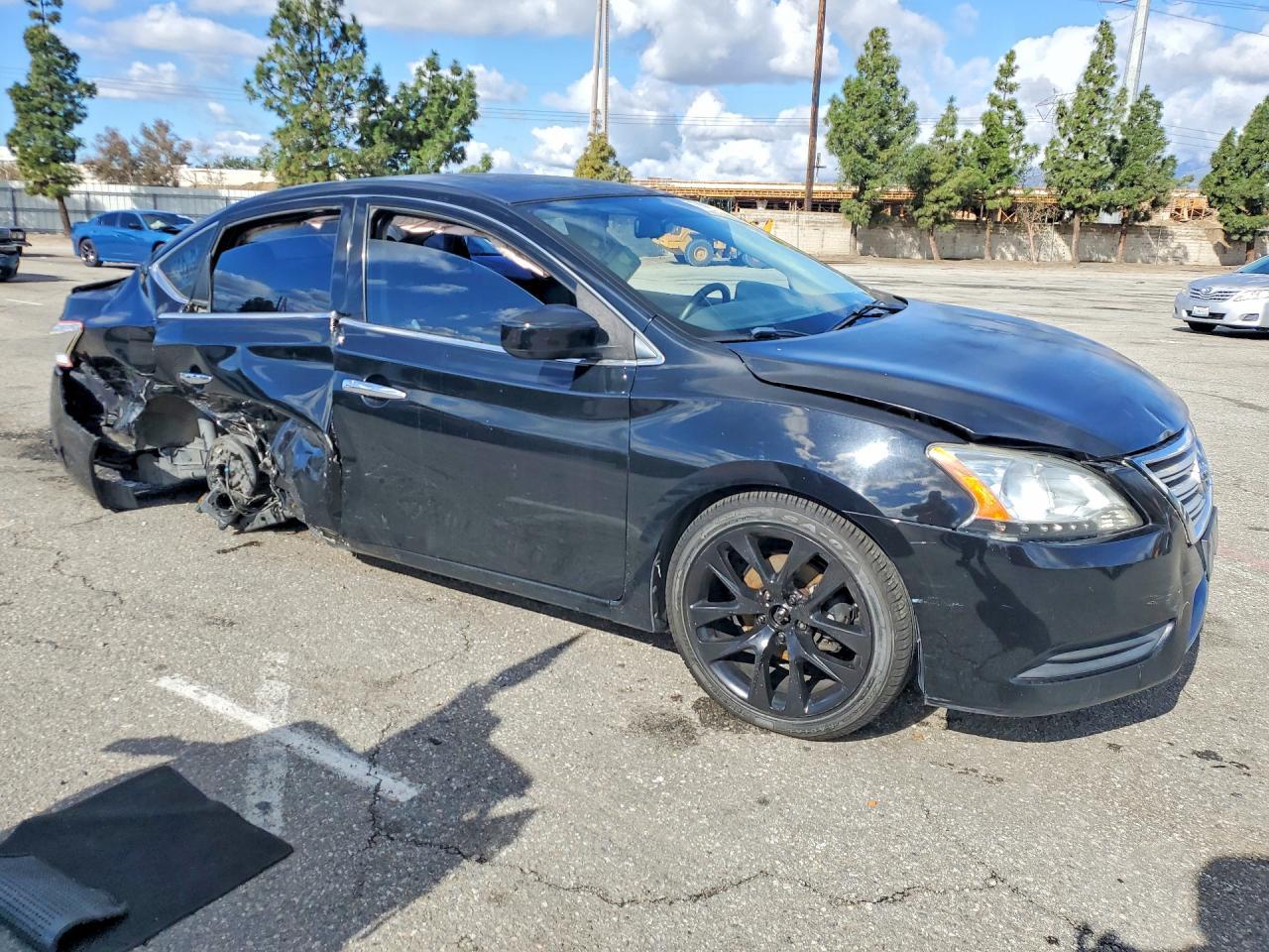 2014 Nissan Sentra S - Фото 4
