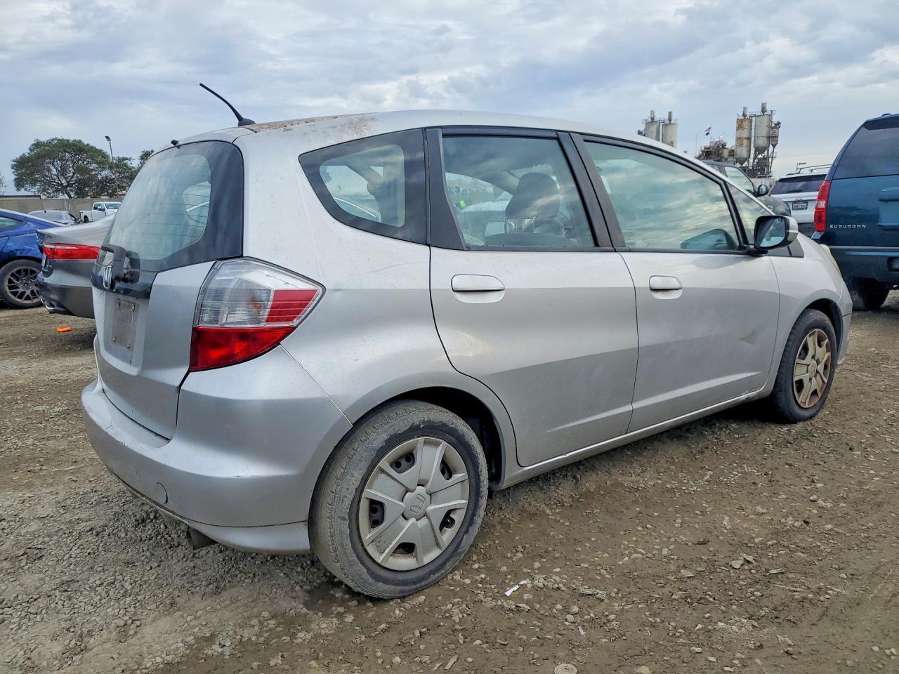 2012 Honda Fit - Фото 3