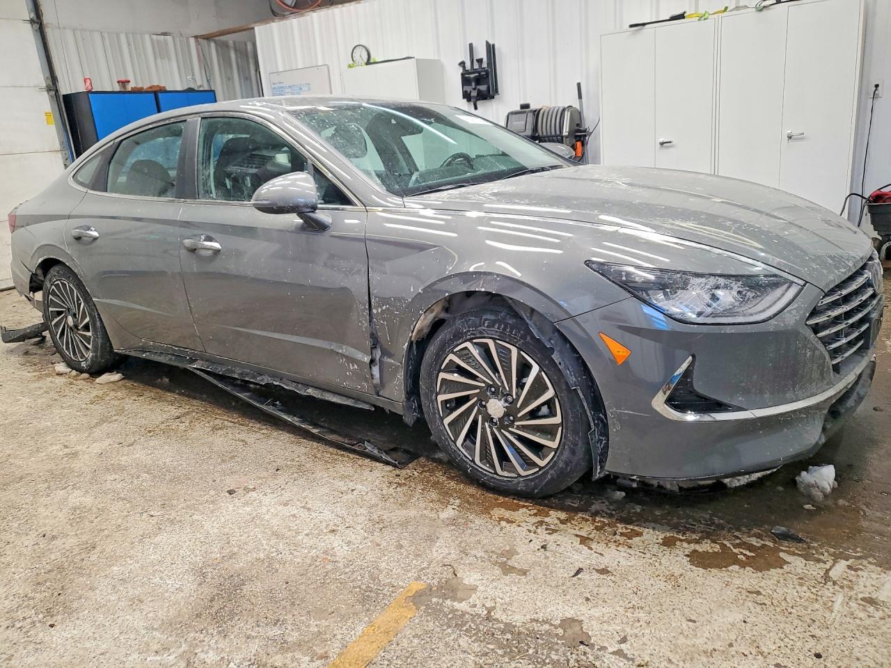 2022 Hyundai Sonata Hybrid - Фото 4