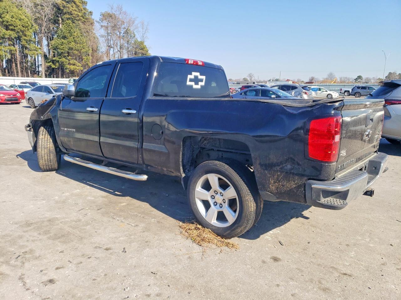 2015 Chevrolet Silverado C1500 - Фото 2