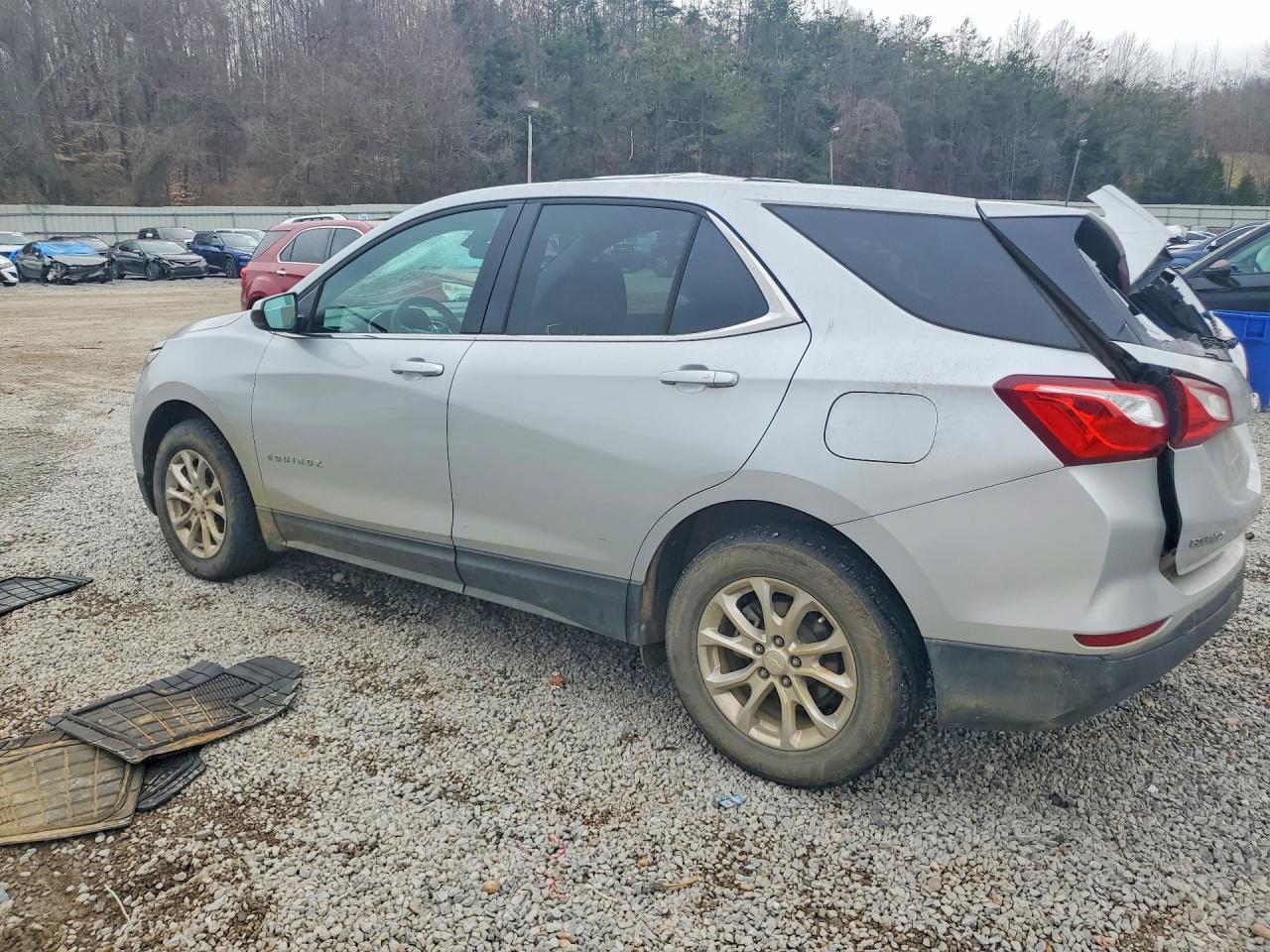 2018 Chevrolet Equinox Lt - Фото 2