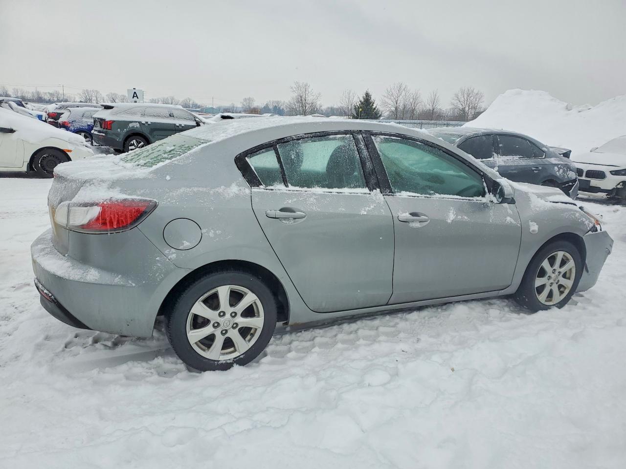 2010 Mazda 3 I - Фото 3