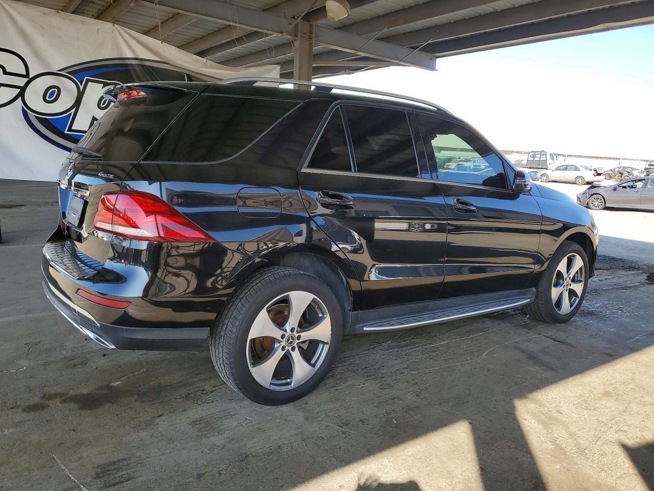2017 Mercedes-Benz Gle 350 4Matic - Image 3
