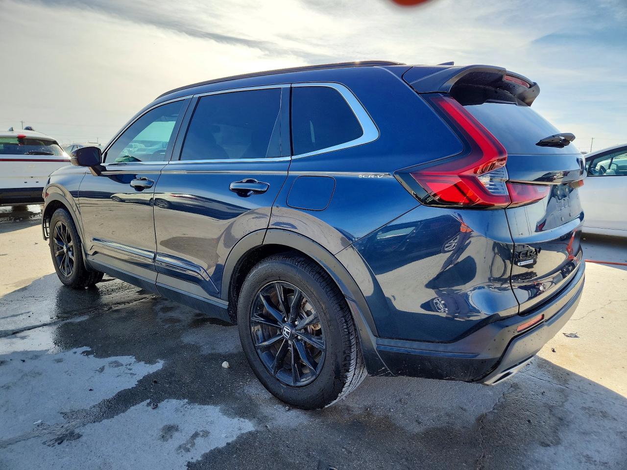 2023 Honda Cr-V Sport - Image 2