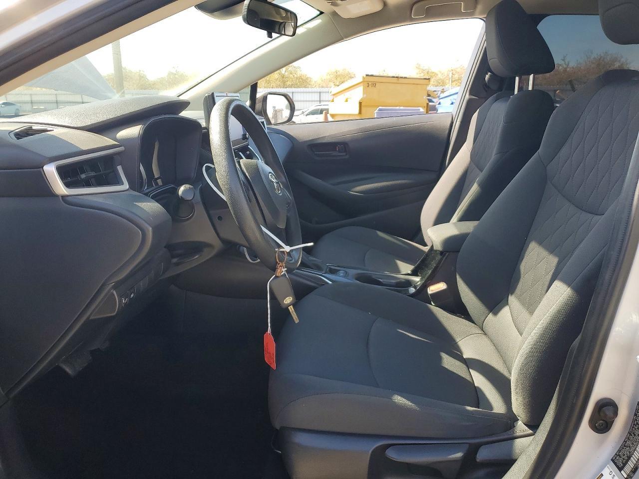 2022 Toyota Corolla Le - Image 7