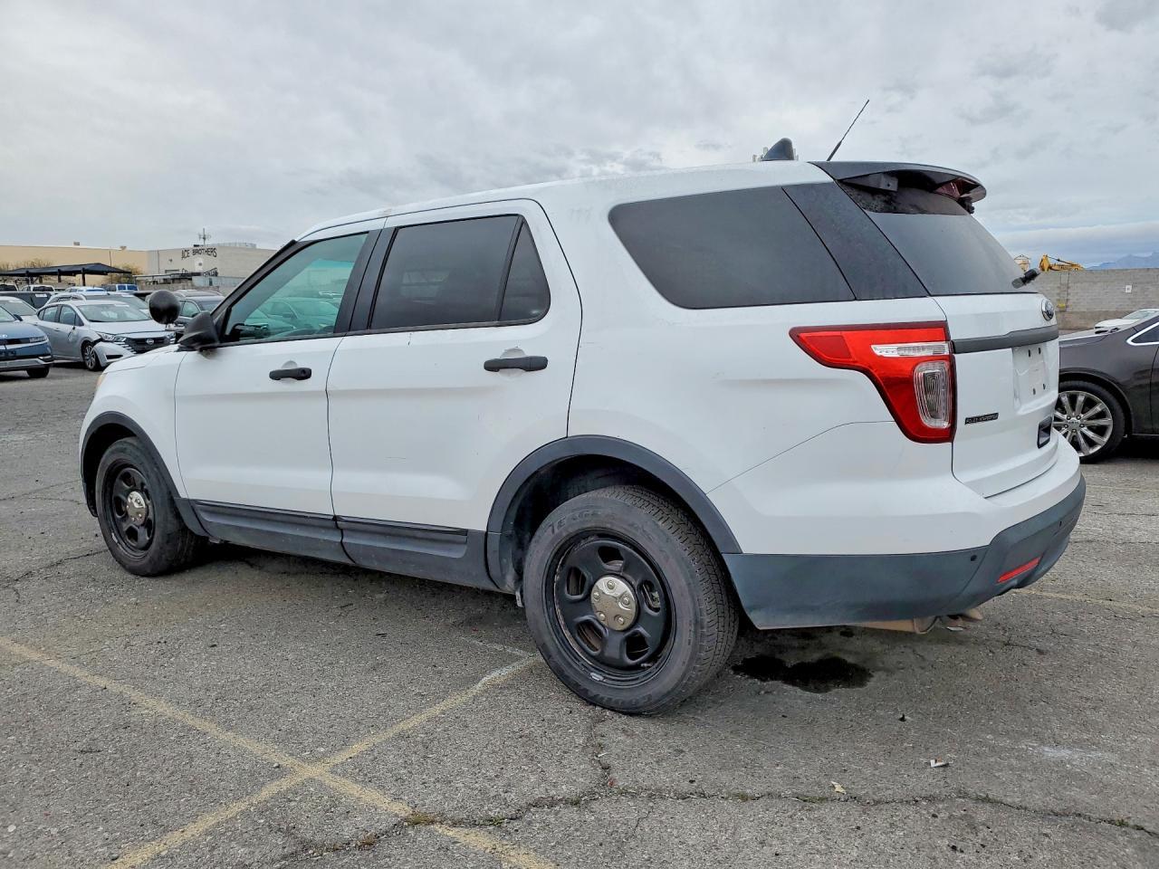 2014 Ford Explorer Police Interceptor - Фото 2