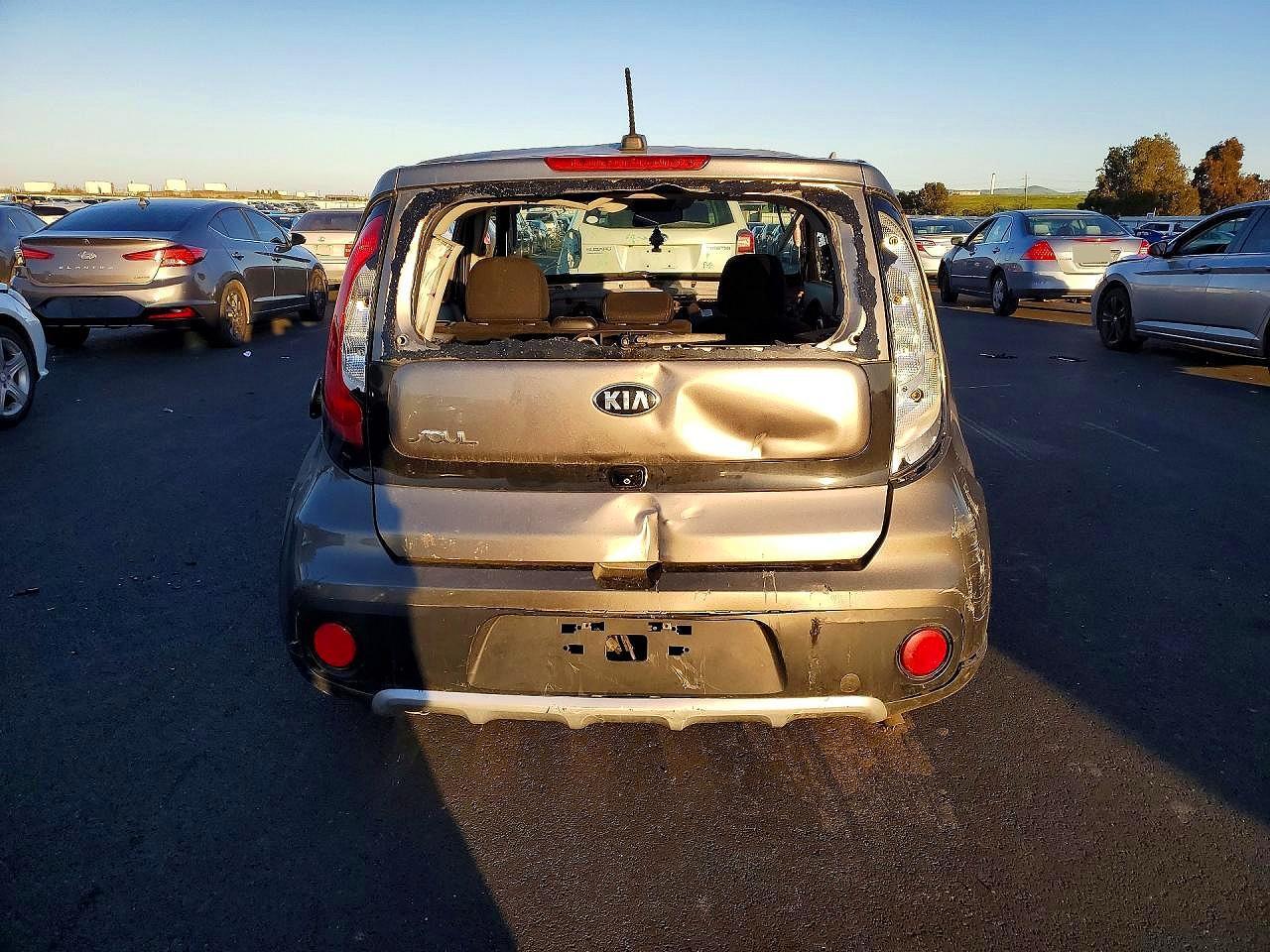 2018 Kia Soul + - Фото 6