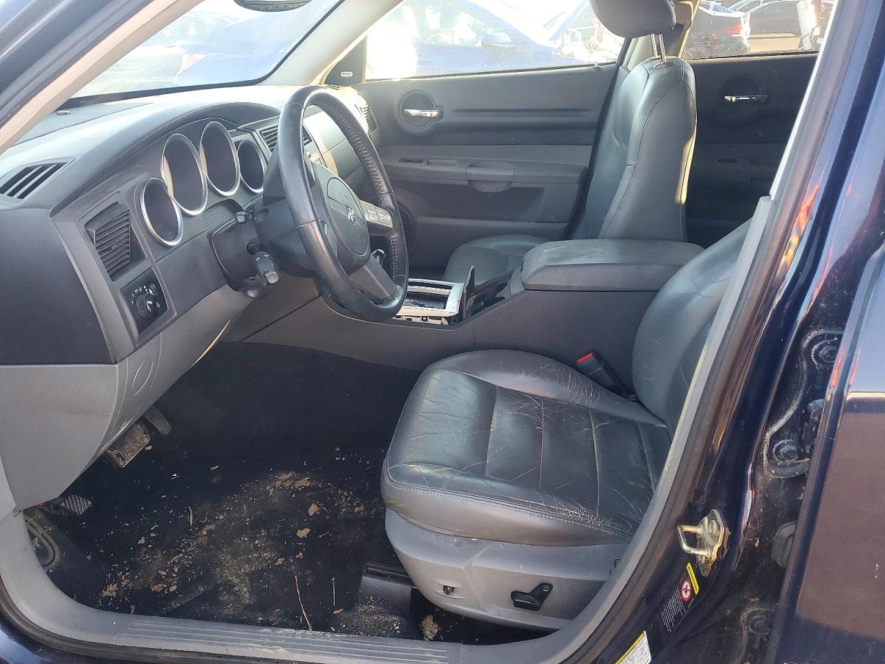 2005 Dodge Magnum R/T - Image 7