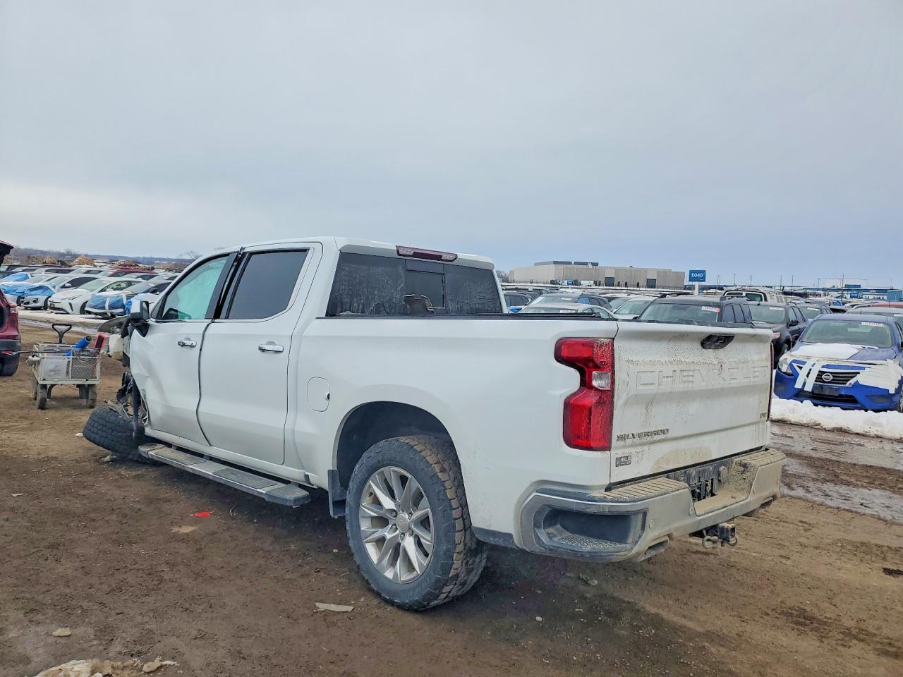 2022 Chevrolet Silverado Ltd K1500 Ltz - Фото 2