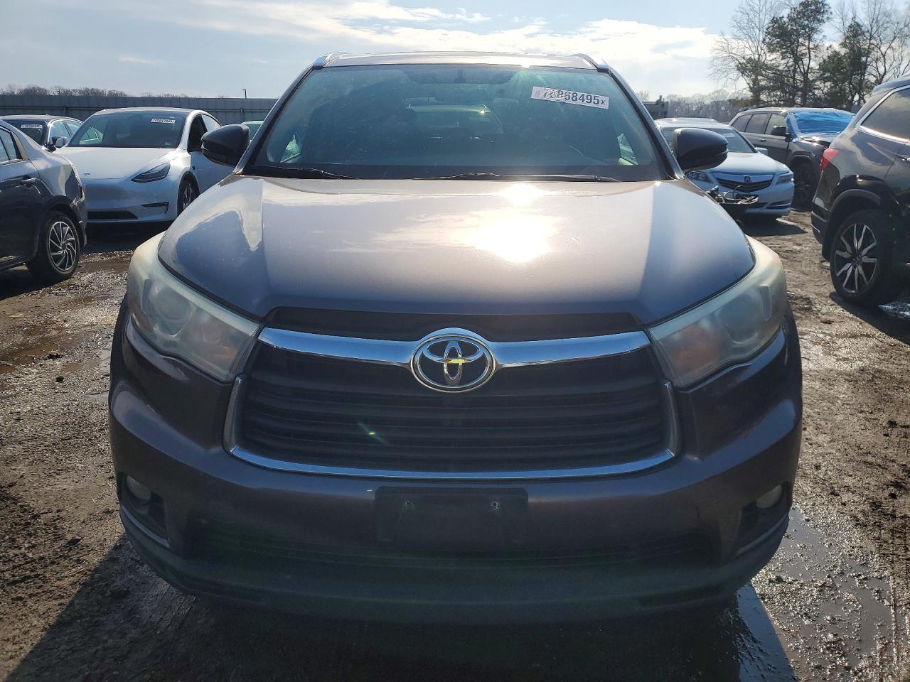 2015 Toyota Highlander Xle - Фото 5