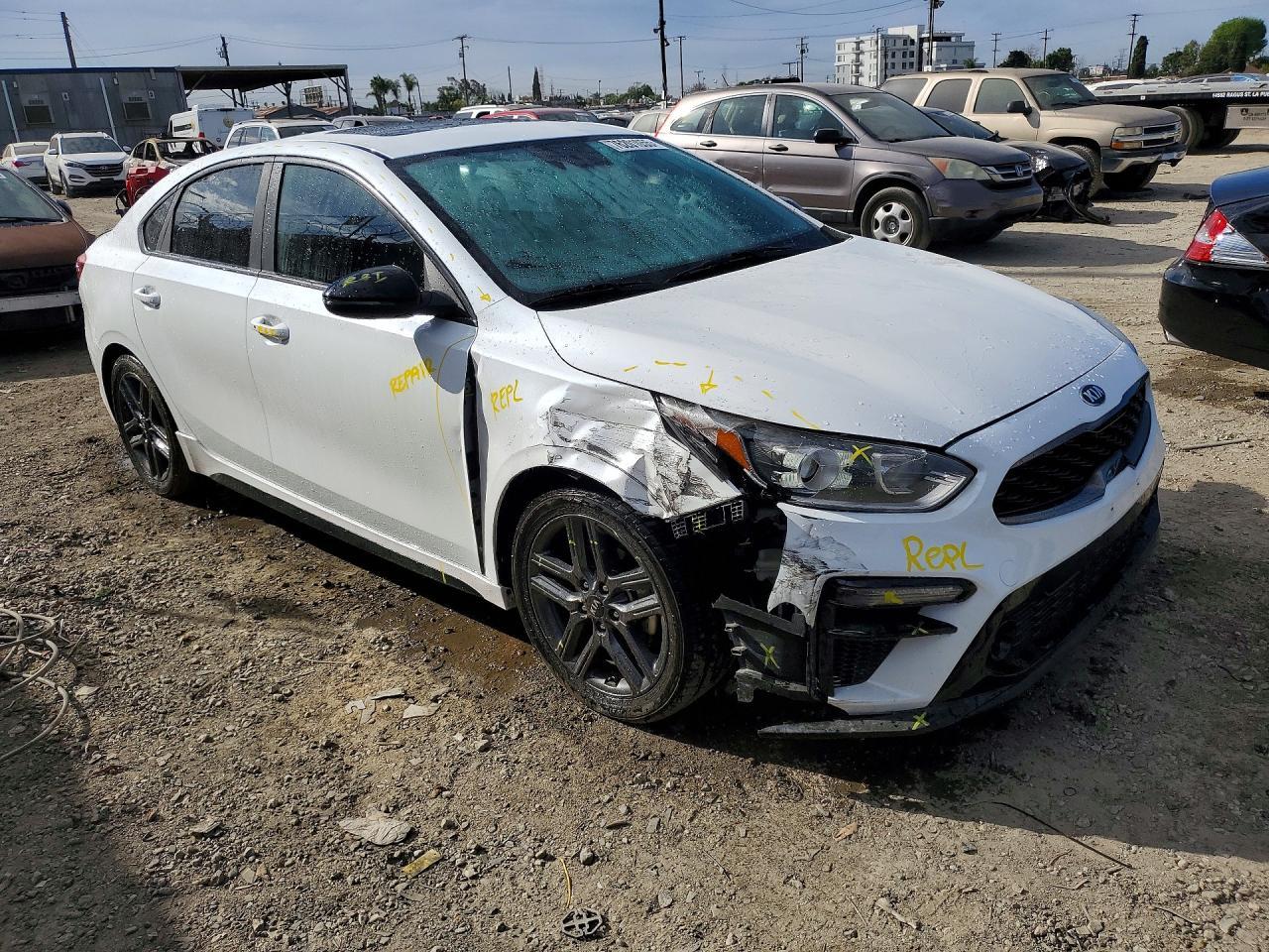 2021 Kia Forte Gt Line - Фото 4