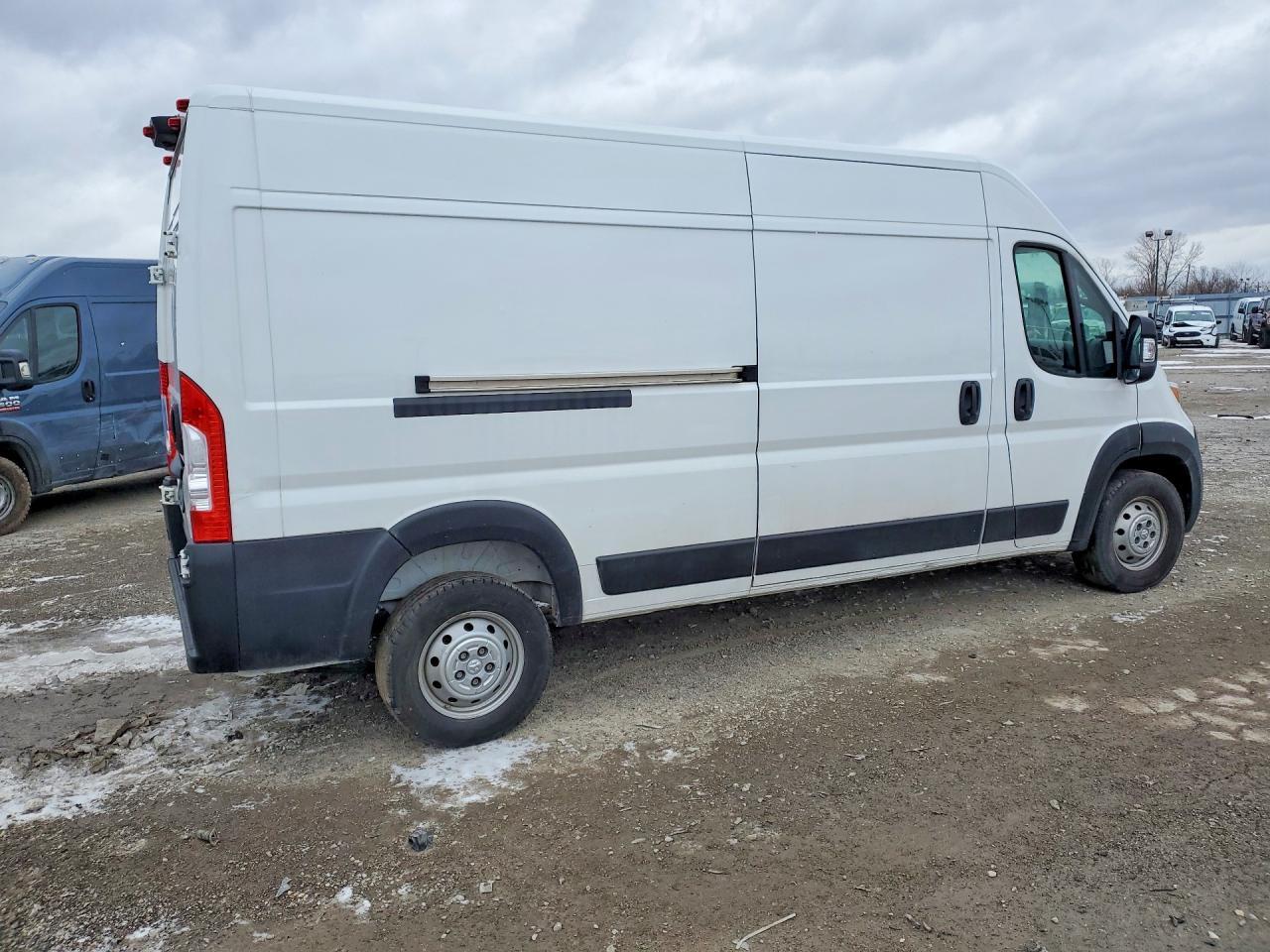 2023 Ram Promaster 2500 Delivery Van - Image 3