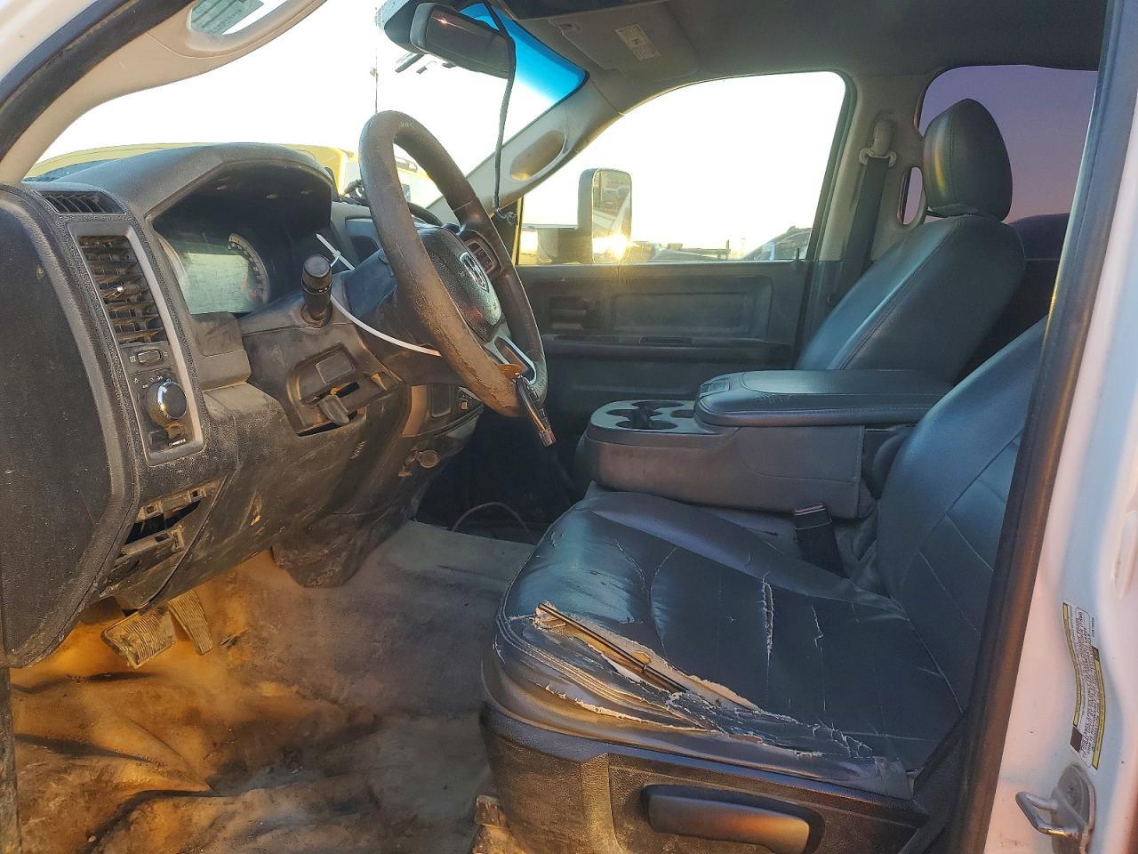 2015 Ram 4500 Truck Cab And Chassis - Image 7