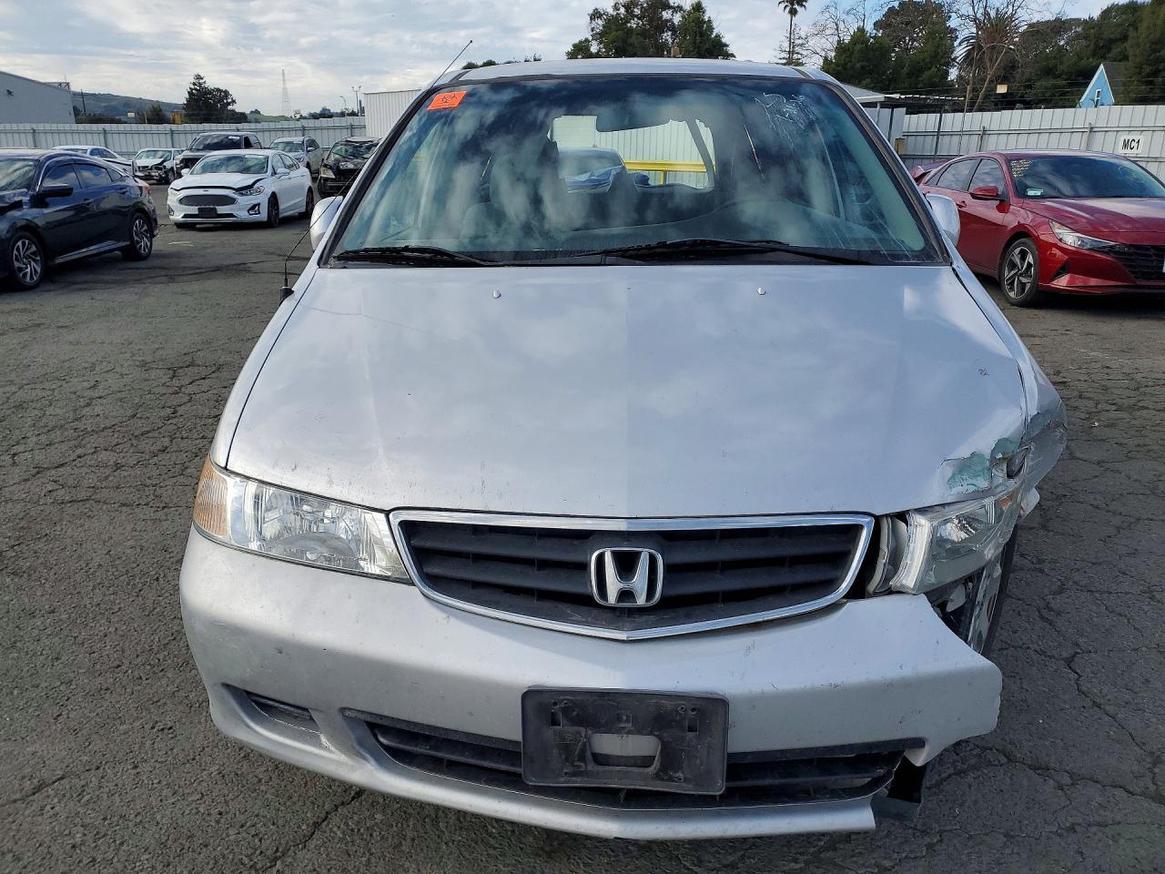 2003 Honda Odyssey - Фото 5