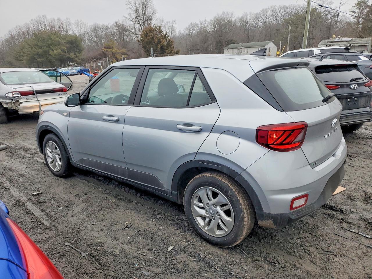2021 Hyundai Venue Se - Фото 2