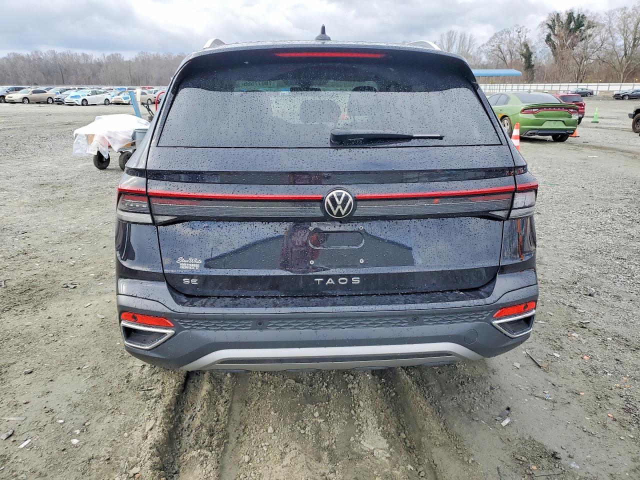 2025 Volk Taos Se - Фото 6