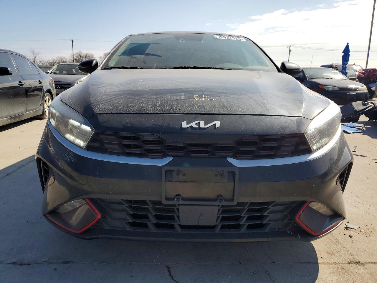 2022 Kia Forte Gt Line - Фото 5