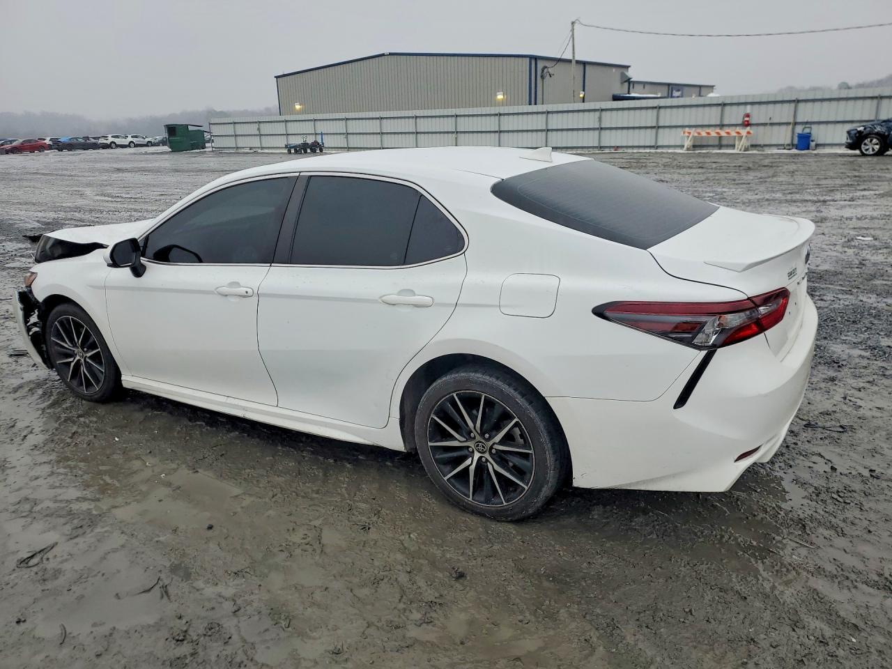 2021 Toyota Camry Se - Image 2