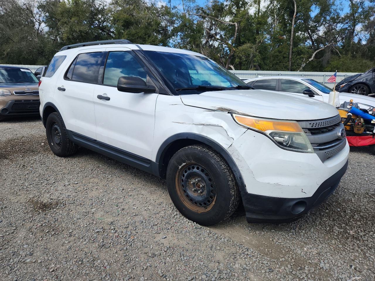 2013 Ford Explorer - Фото 4