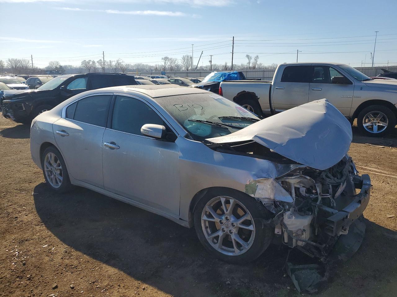 2014 Nissan Maxima - Фото 4
