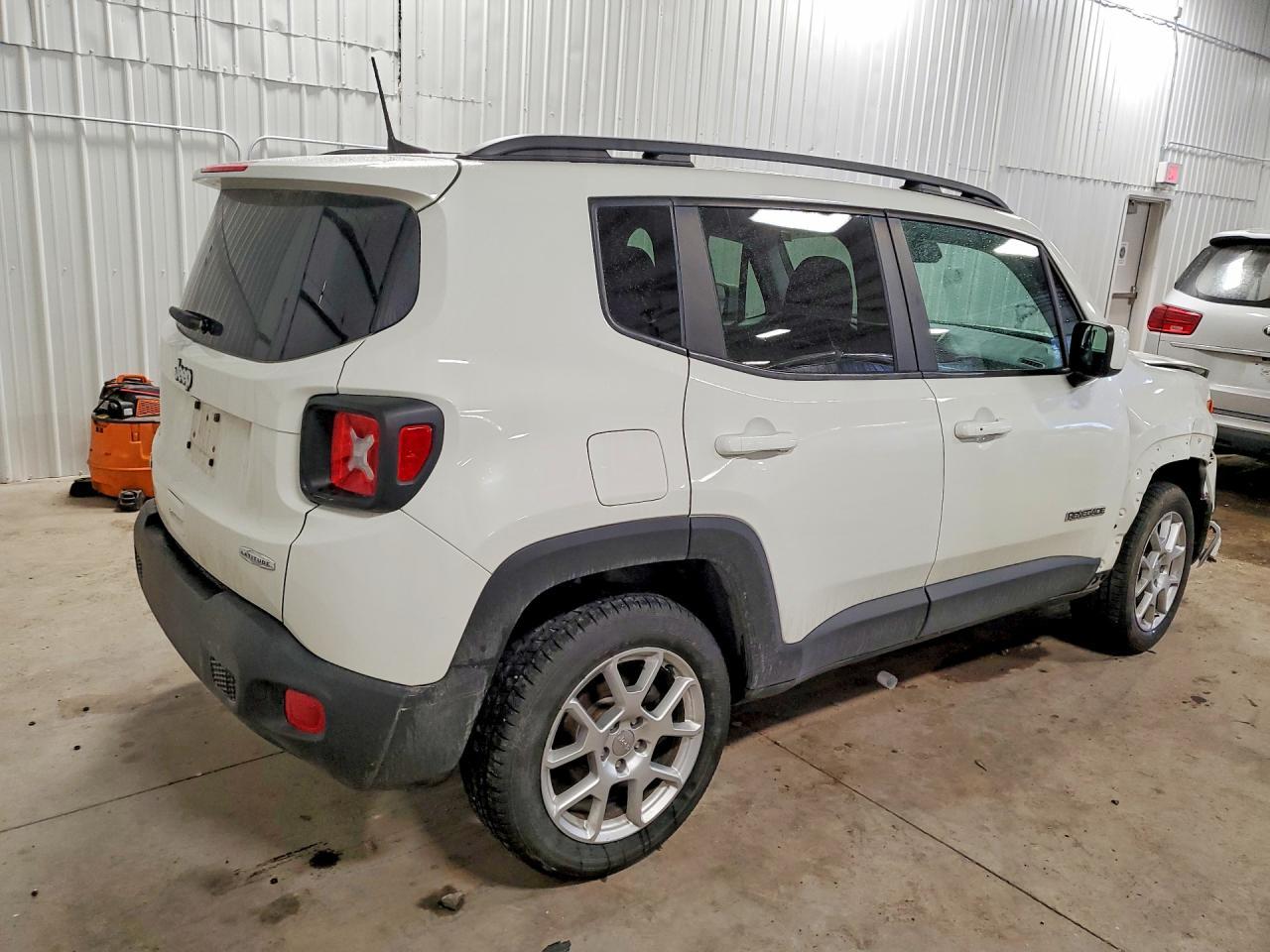 2019 Jeep Renegade Latitude - Фото 3