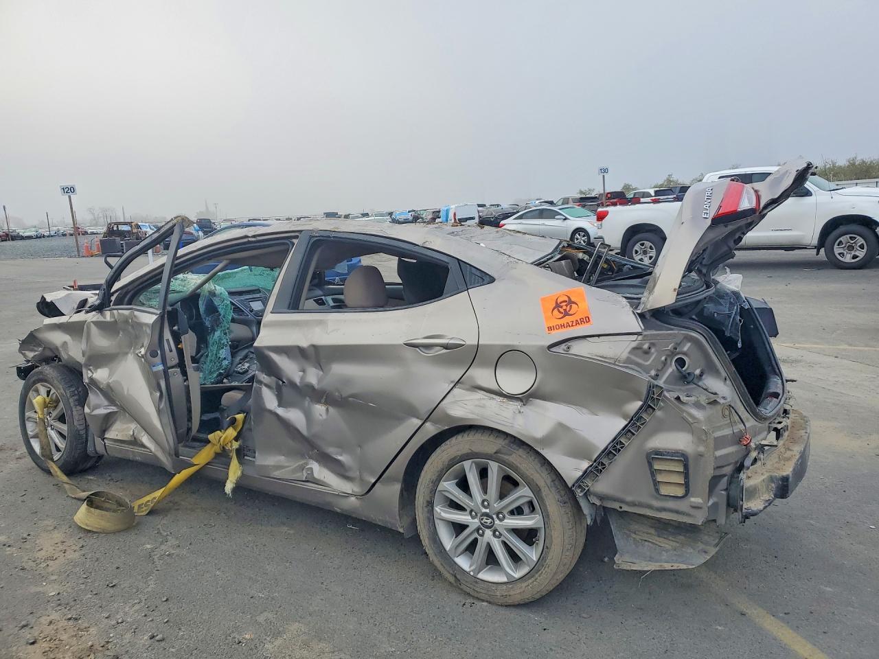 2015 Hyundai Elantra Se - Image 2