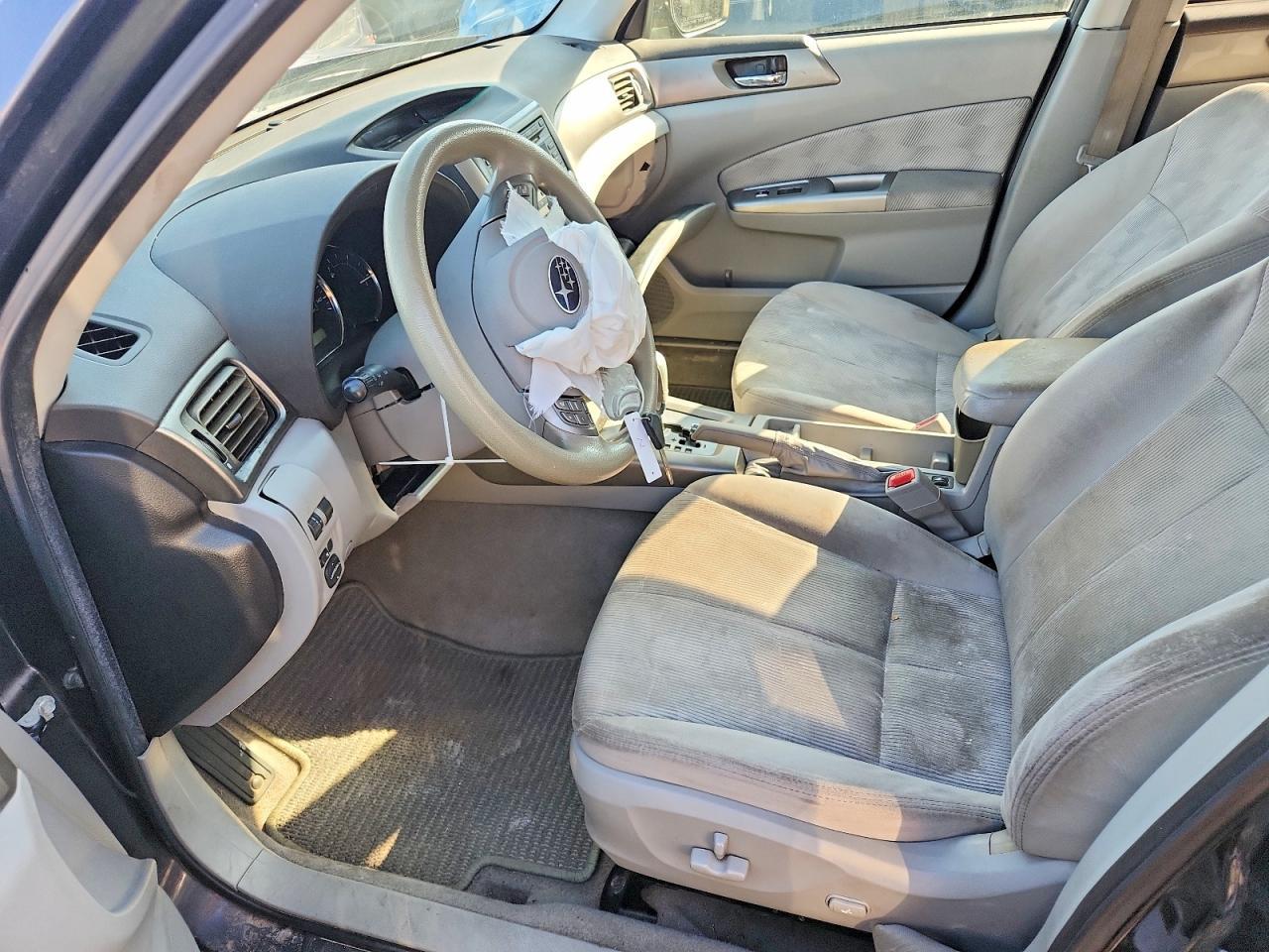 2010 Subaru Forester 2.5X Premium - Image 7