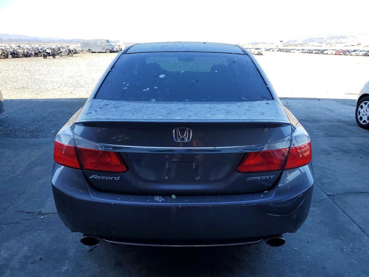 2014 Honda Accord Sport - Image 6