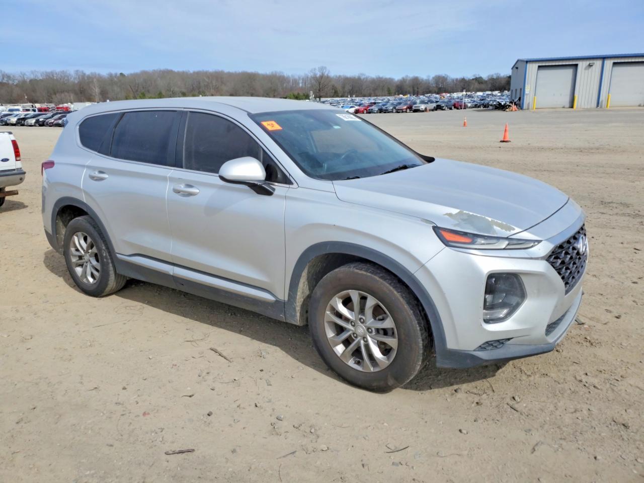 2019 Hyundai Santa Fe Se - Image 4
