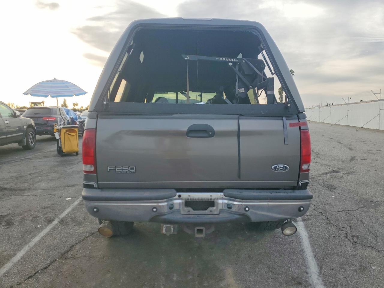 2002 Ford F250 Super Duty - Фото 6
