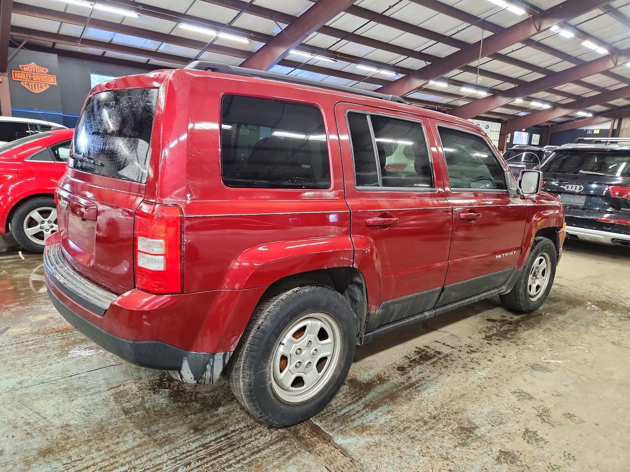 2016 Jeep Patriot Sport - Фото 3