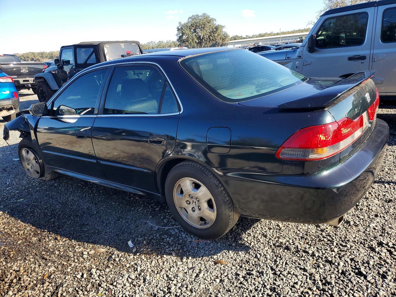 2001 Honda Accord - Фото 2