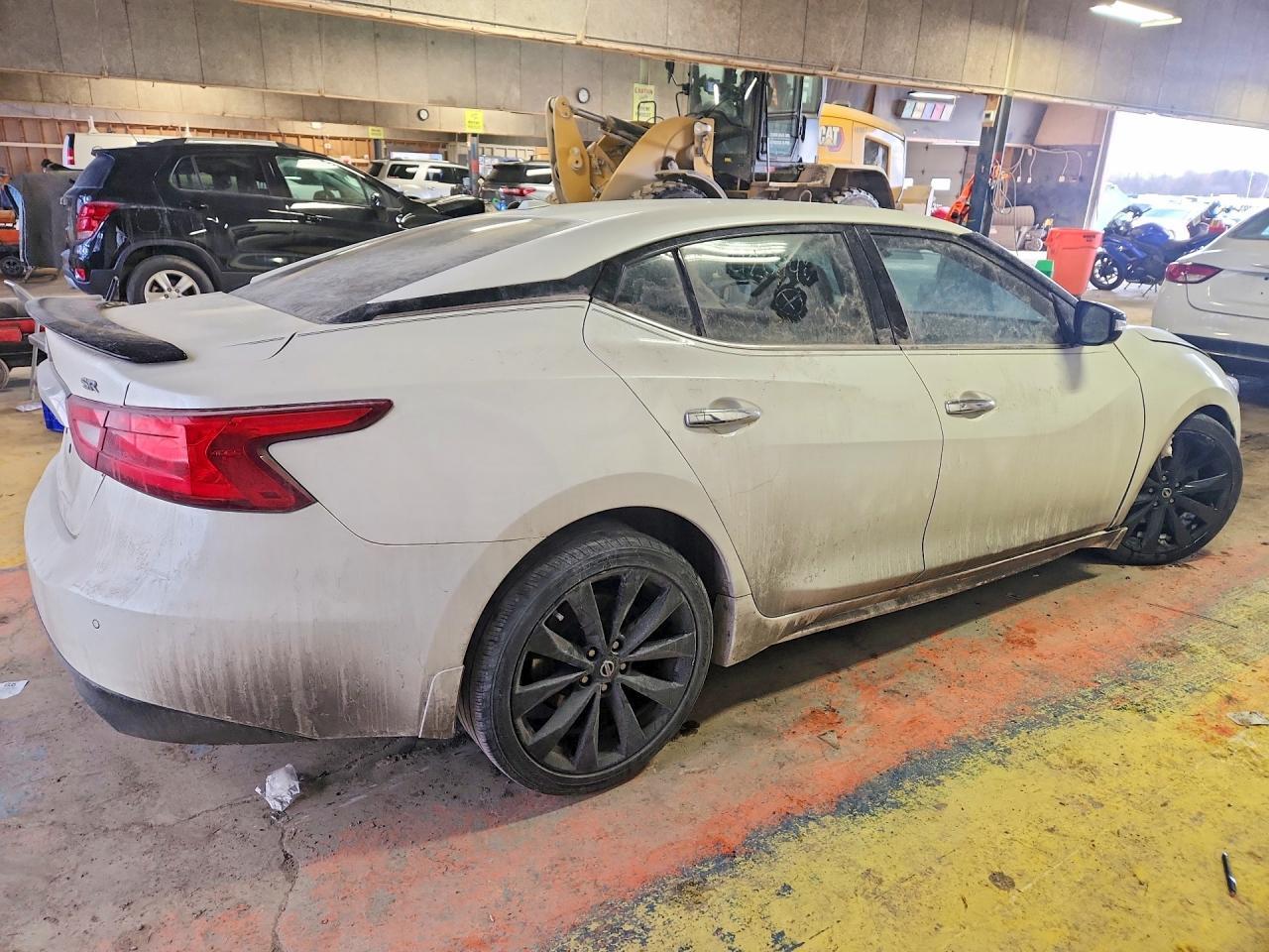 2017 Nissan Maxima 3.5S - Фото 3