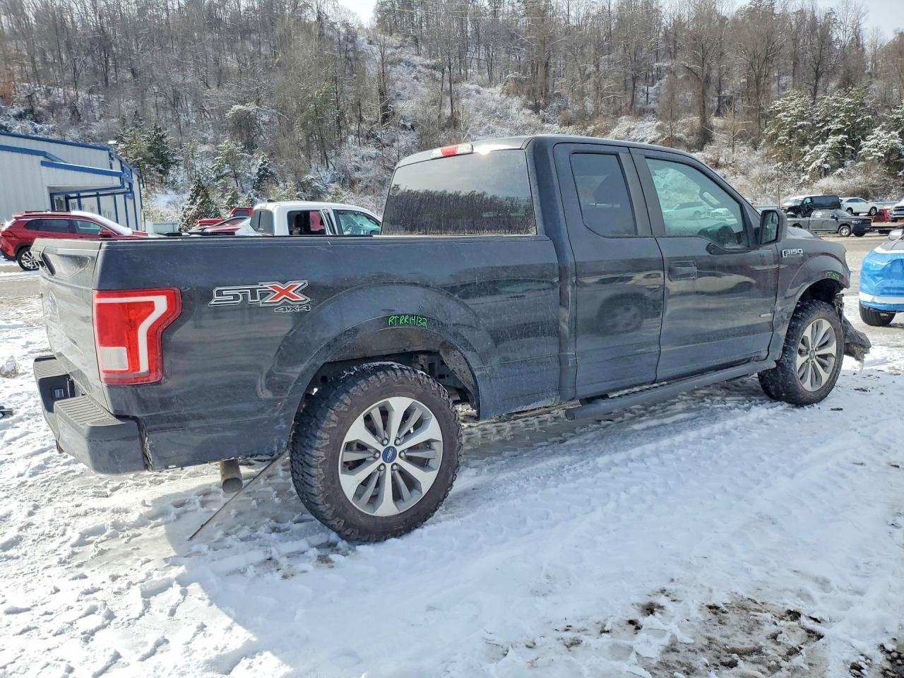 2017 Ford F150 Super Cab - Image 3