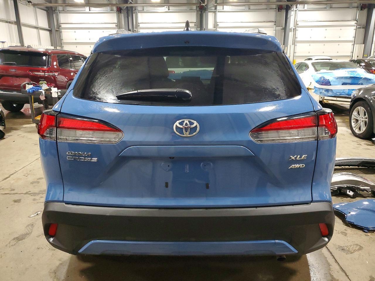 2026 Toyota Corolla Cross Xle - Фото 6