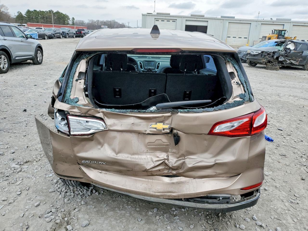 2018 Chevrolet Equinox Ls - Фото 6