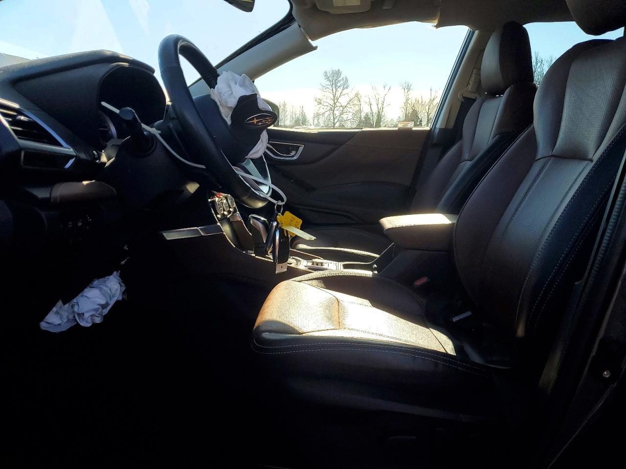 2022 Subaru Forester Touring - Image 7