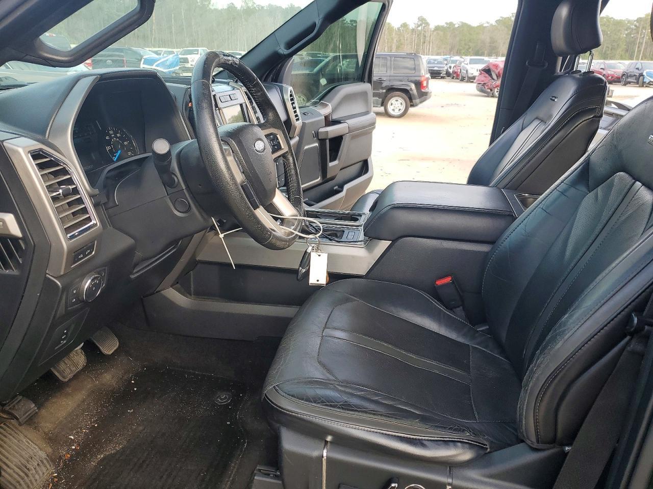2015 Ford F150 Supercrew - Фото 7